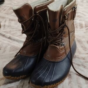 JBU Women's Two-Tone Winter Boots